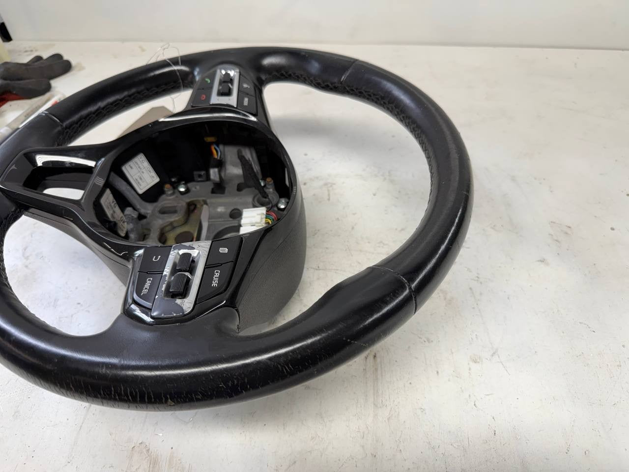 2017 Kia Cadenza Steering Wheel Assembly 56130F6000 OEM Used