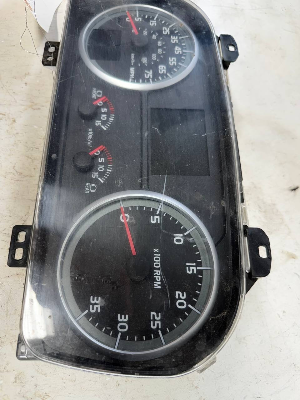 Hino 268 J08 Instrument Cluster Speedometer Gauge 83800-E0G83 OEM Used