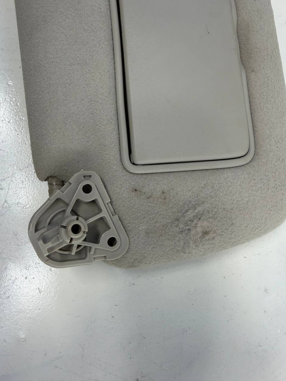2017 Nissan Sentra Driver Left Sun Visor LH OEM Used
