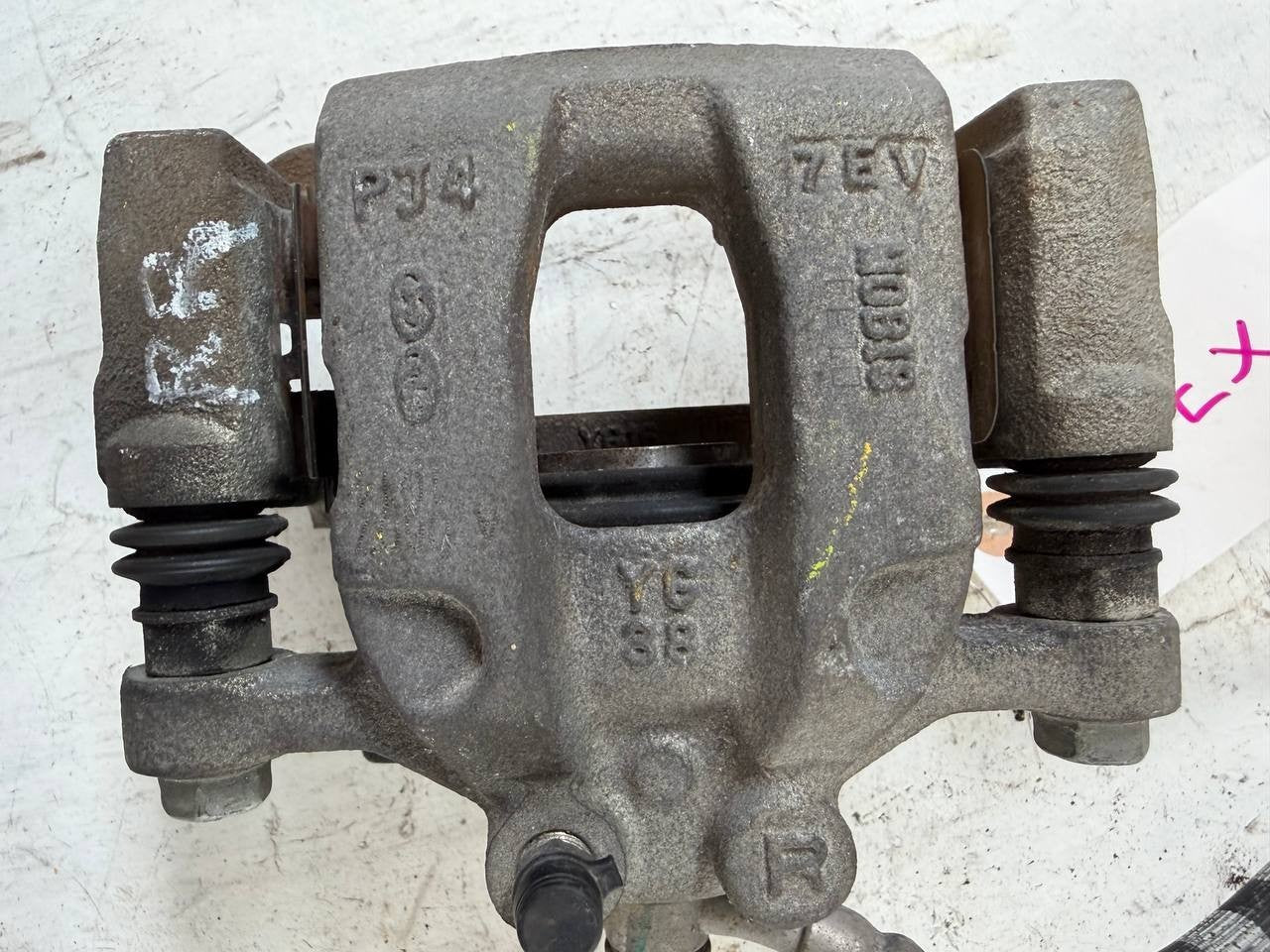 2017 Kia Cadenza Rear Right Brake Caliper OEM Used