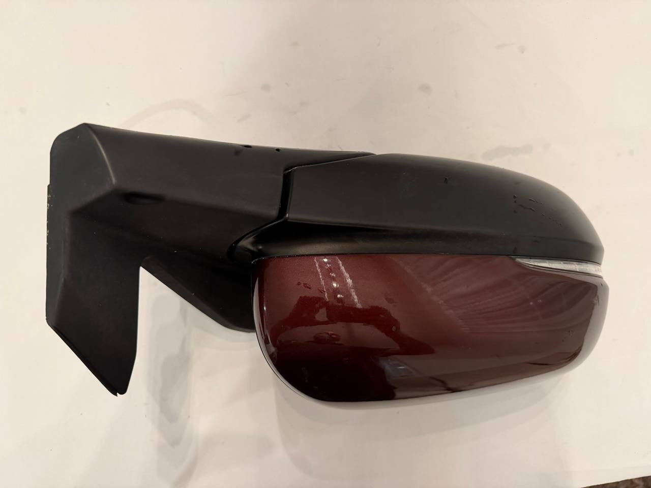 Honda Ridgeline(Pilot) 17-24  Right Side Door Mirror Power Heated Blind Spot OEM