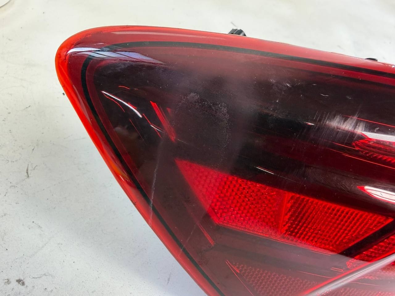 2019 Kia Forte Left Rear Tail Light Lamp 92401M7000 OEM Used