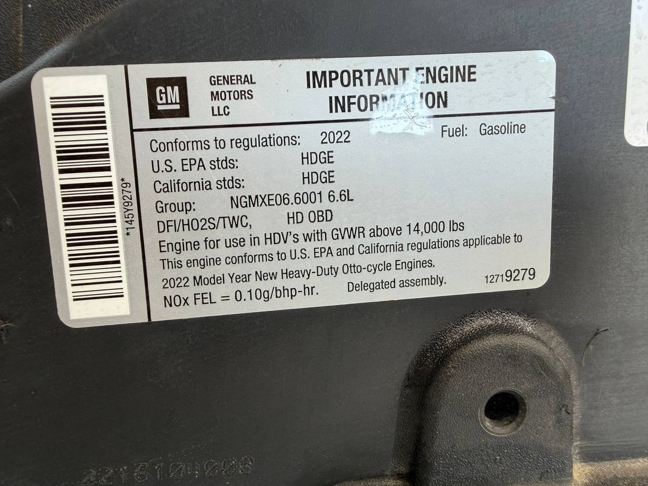 Isuzu NPR 6.6L Gas Engine Cover Top Engine Cover OEM Used