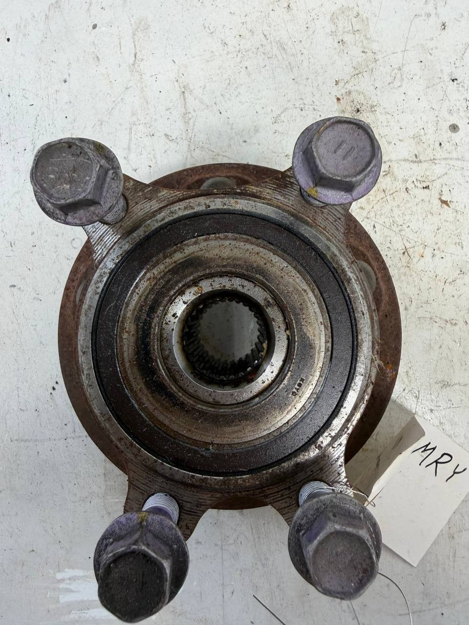 2019 Toyota Camry Front Wheel Hub Assembly OEM Used
