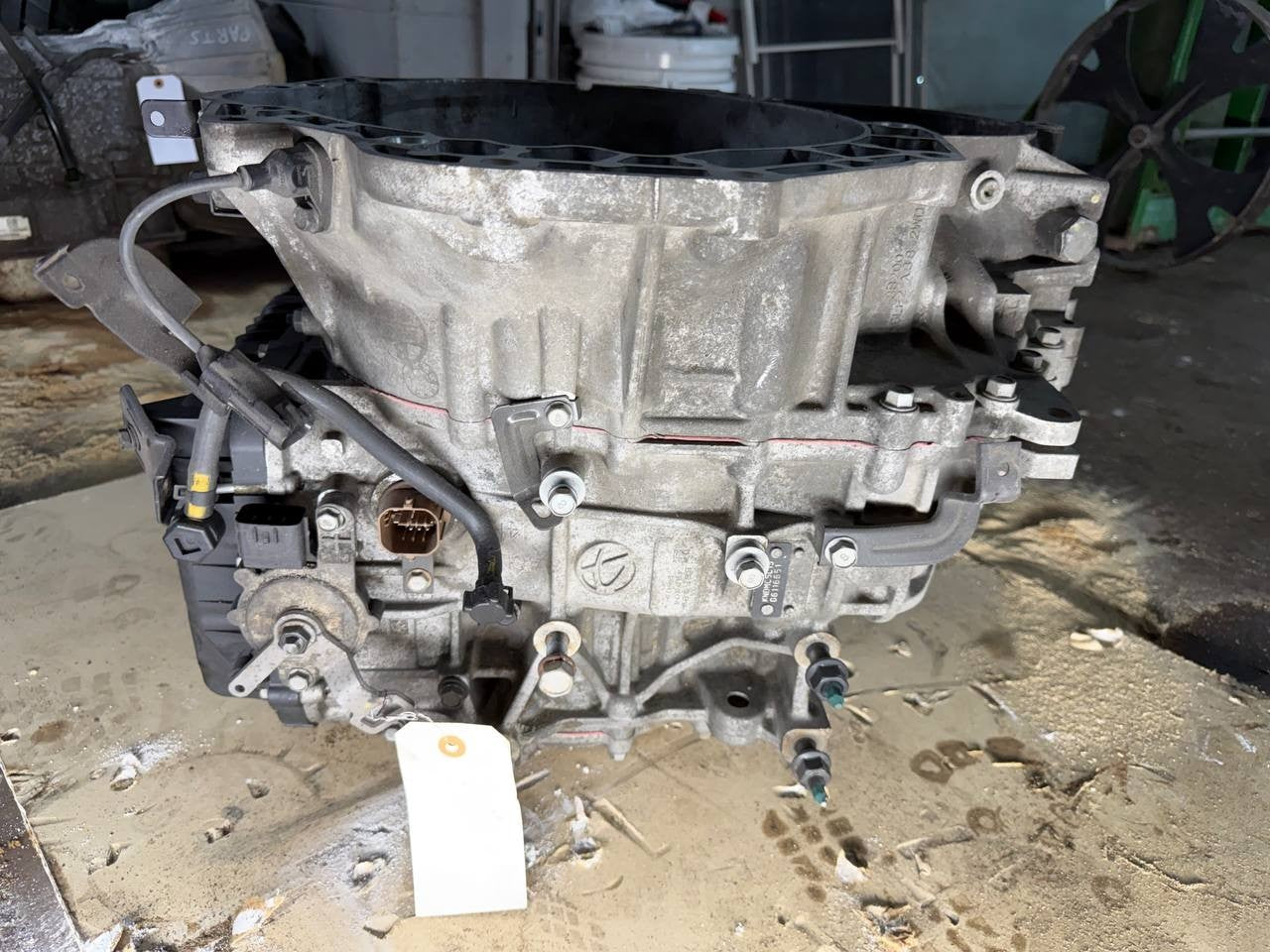 2016 Kia Sedona Automatic Transmission Assembly OEM Used