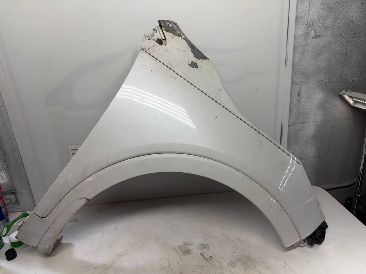 Kia Sorento 2019 Front Right Fender RH OEM Used