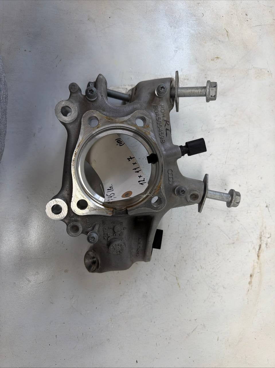 2023 Audi A6 Rear Left Wheel Knuckle 80A505459B OEM Used