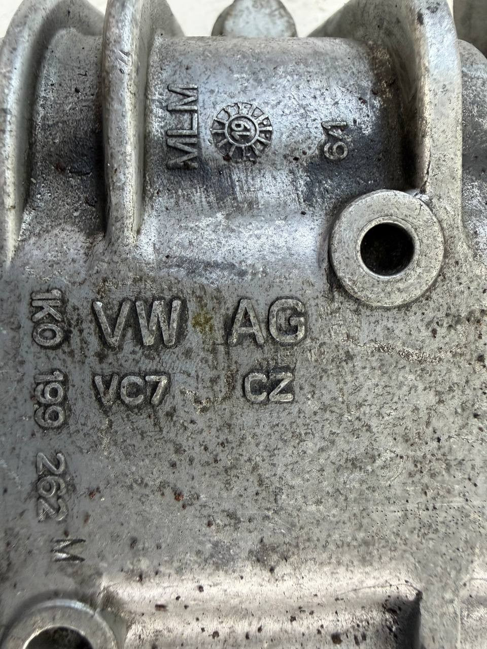 Volkswagen Passat 2020 Engine Motor Mount 1K0199262 OEM Used