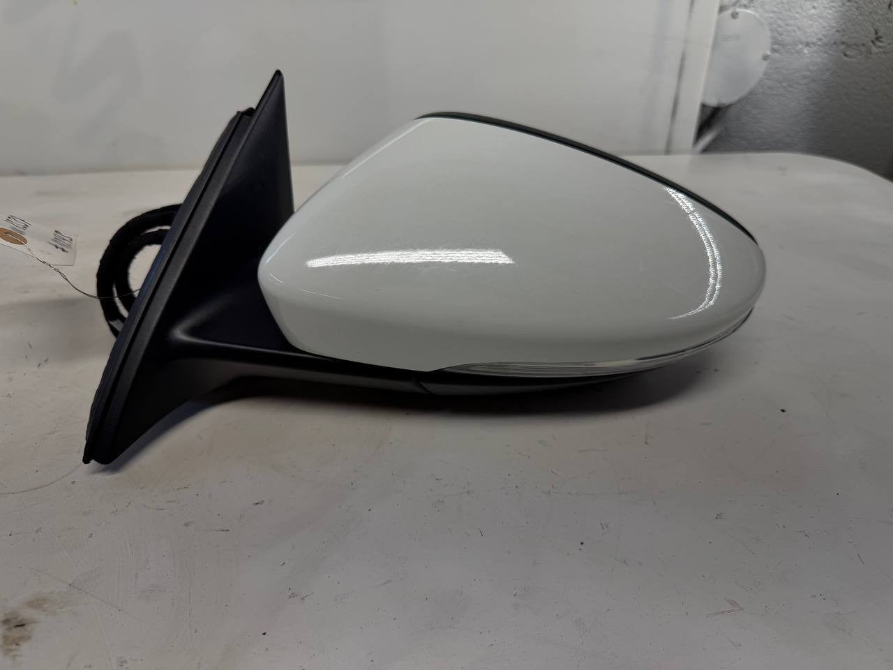 Volkswagen Passat 2020 Left Side Door Mirror LH Power Heated OEM Used