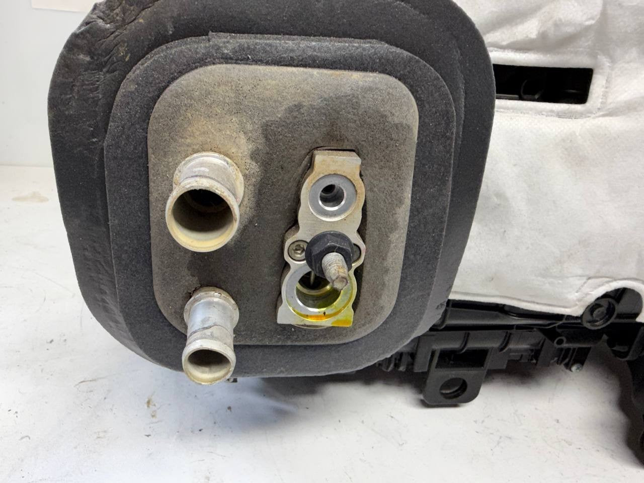 2018 Chevrolet Malibu Heater A/C HVAC Box Assembly 516519524 OEM Used