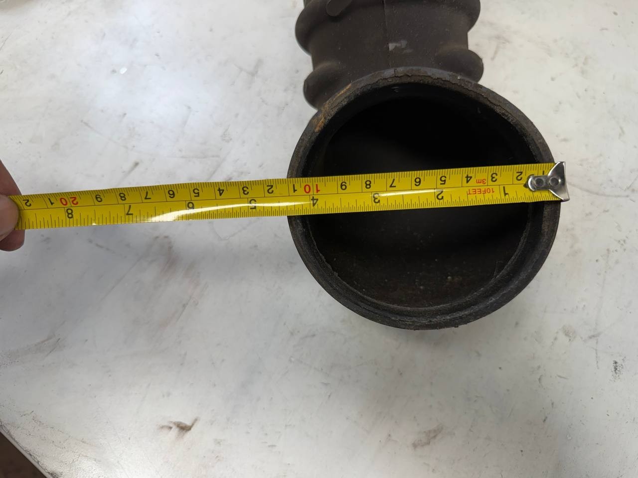Isuzu NPR Diesel Air Cleaner Air Intake Duct Hose 898340787 OEM Used