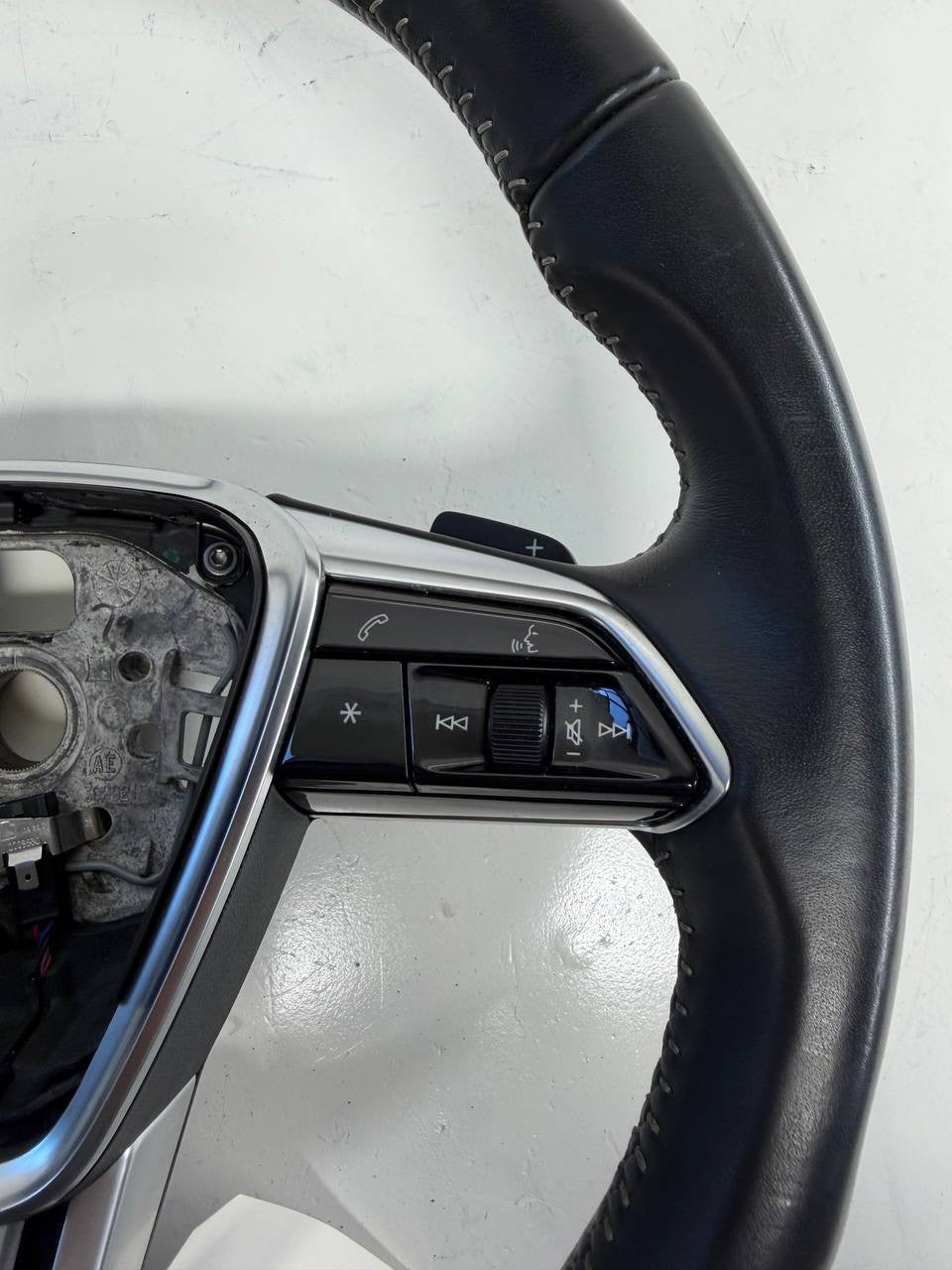 2019 Audi A6 Steering Wheel Assembly 4K0419091C OEM Used
