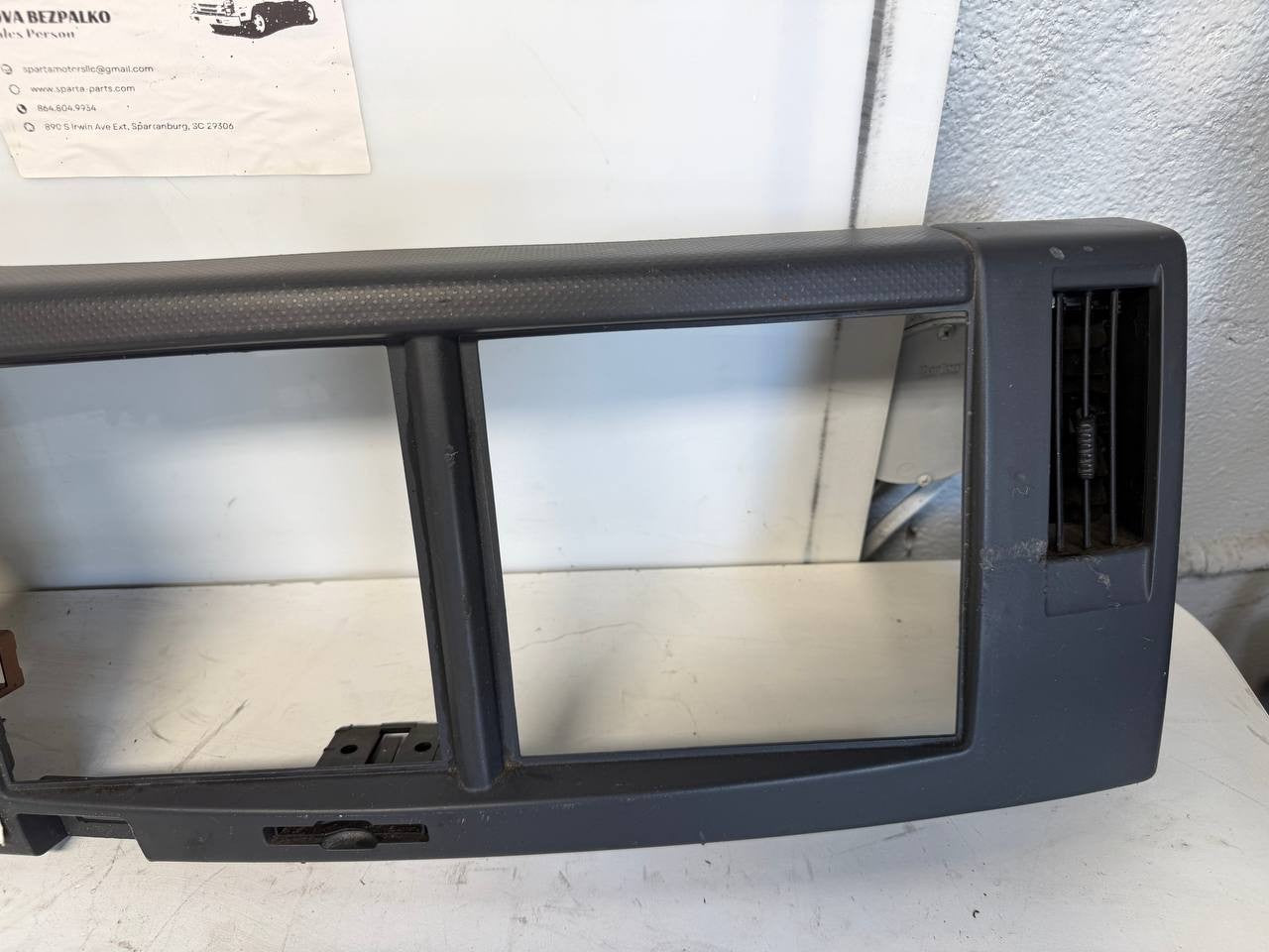 Isuzu NPR Dashboard Dash Panel Instrument Panel OEM Used