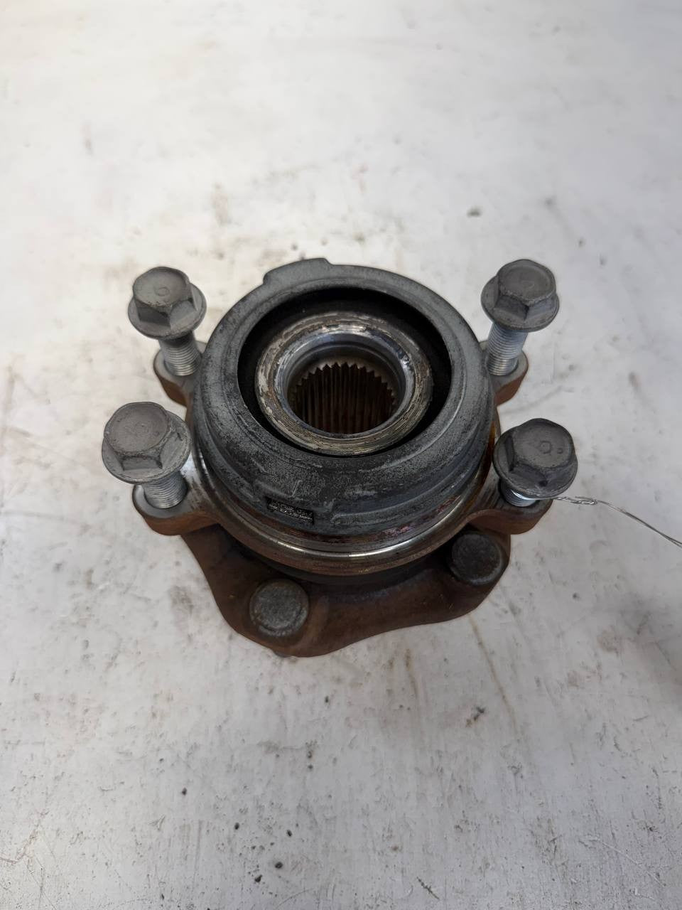 2017 Nissan Murano Front Left Wheel Hub Bearing Assembly OEM Used