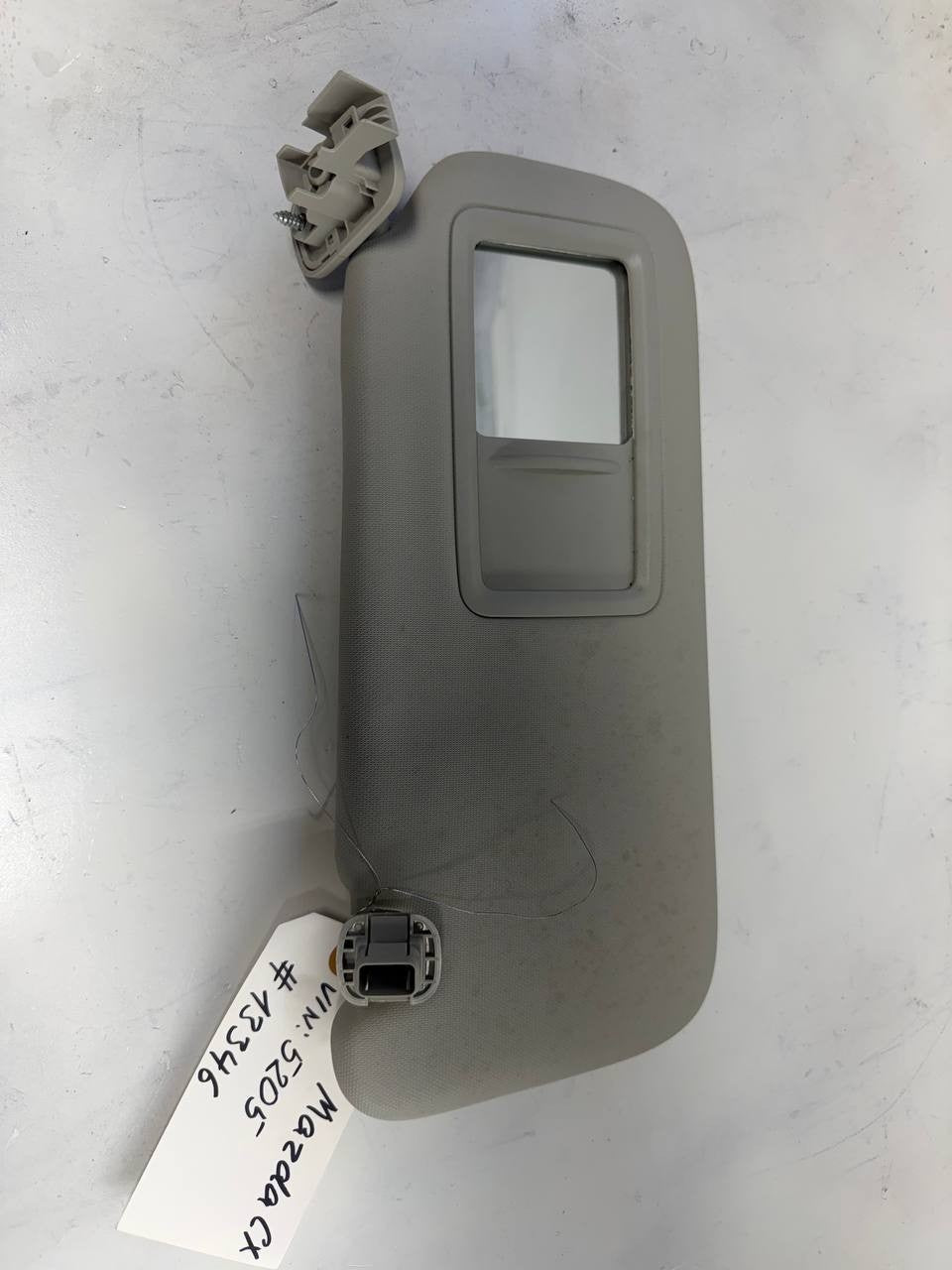 2023 Mazda cx-30 Passenger Right Sun Visor RH OEM Used