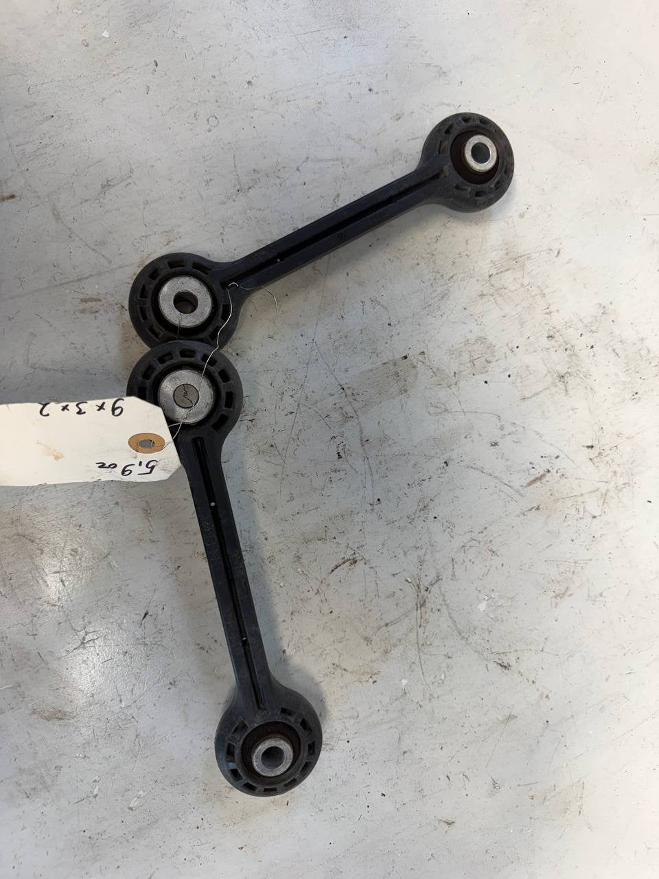 Audi A6 2021 Front Stabilizer Sway Bar End Link 8K0-411-317D OEM Used