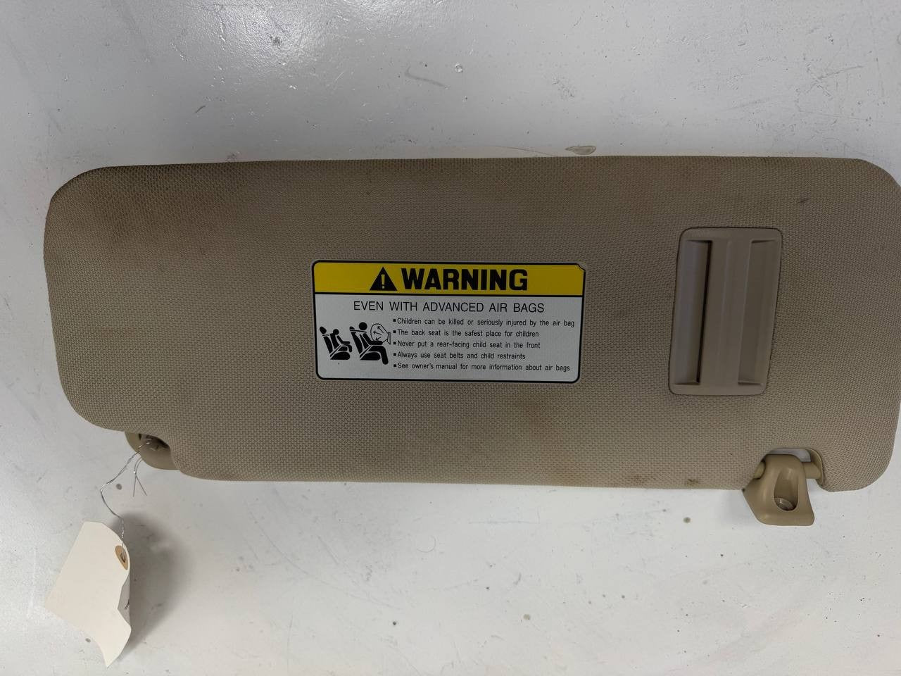2017 Hyundai Sonata Driver Left Sun Visor LH OEM Used