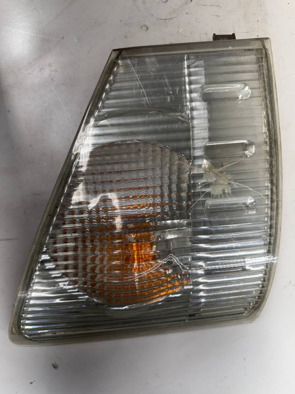 Isuzu NPR 2018 Right Side Turn Signal Marker Light RH OEM Used