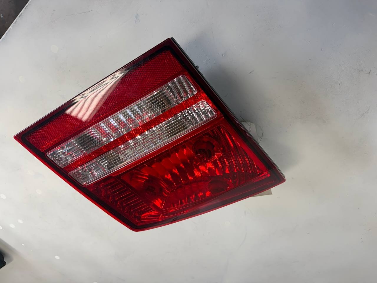 2020 Dodge Journey Left Rear Light