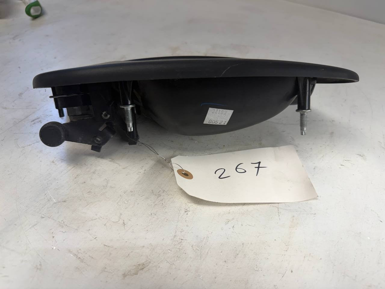 Freightliner Cascadia Left Driver Side Exterior Door Handle Assembly Used
