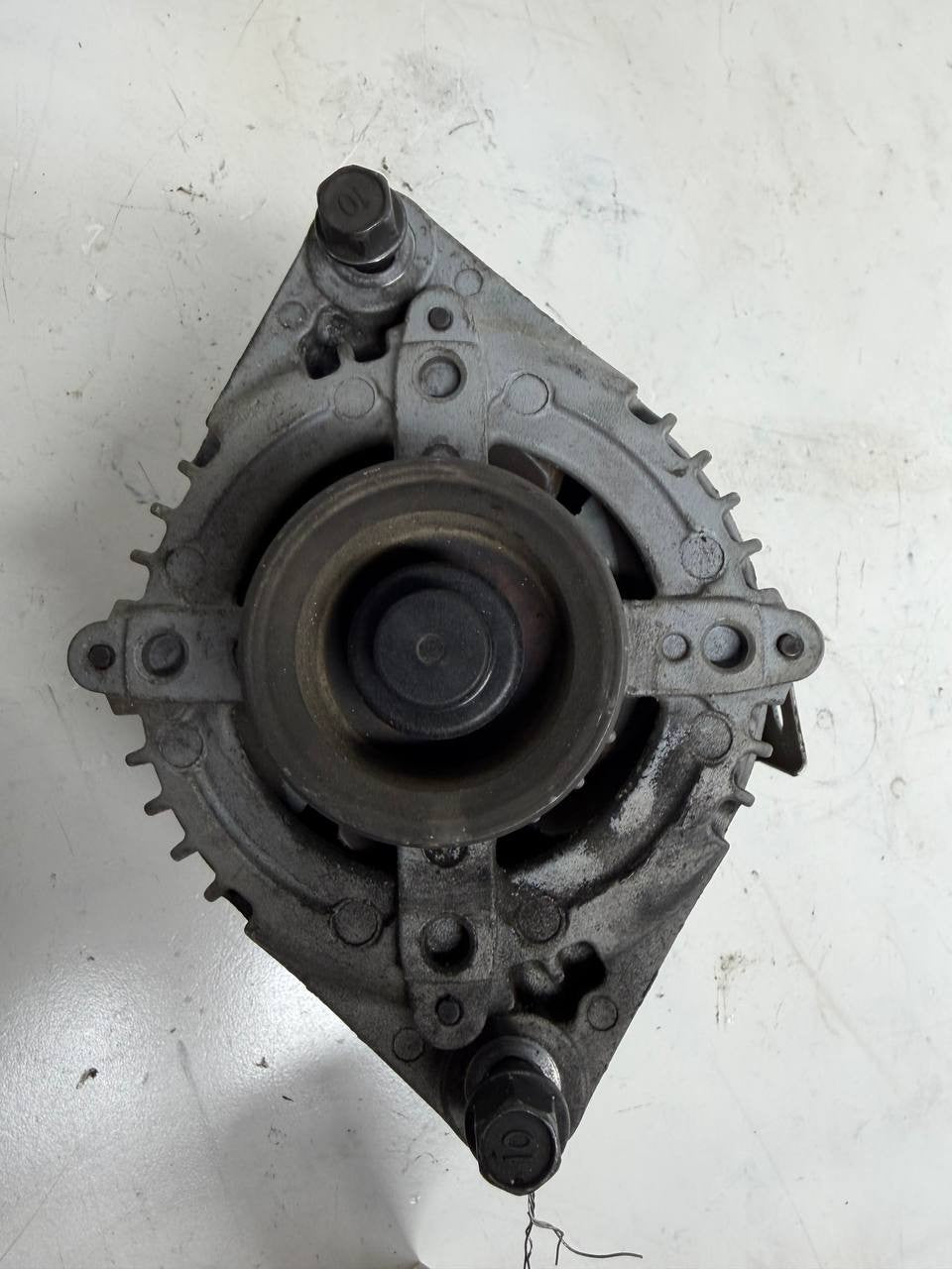 2017 Kia Optima Alternator Generator 373002G061 OEM Used
