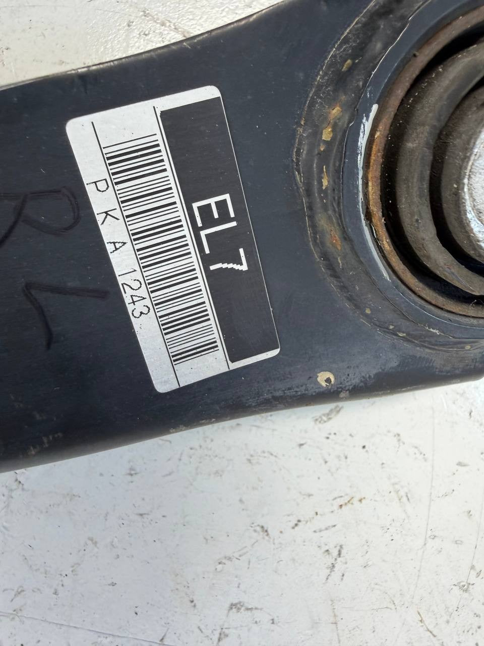 2017 Hyundai Sonata Rear Left Control Arm OEM Used