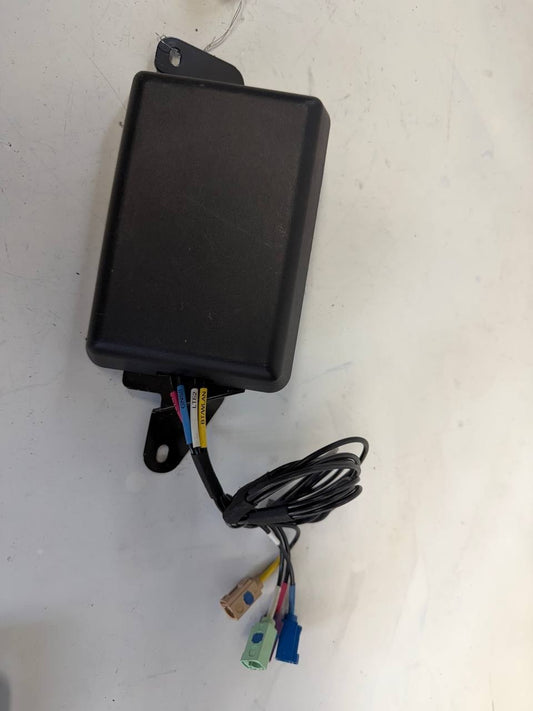 2022 Hino L6 4-in-1 Low Profile Telematics Antenna GPS LTE PP407087 OEM Used