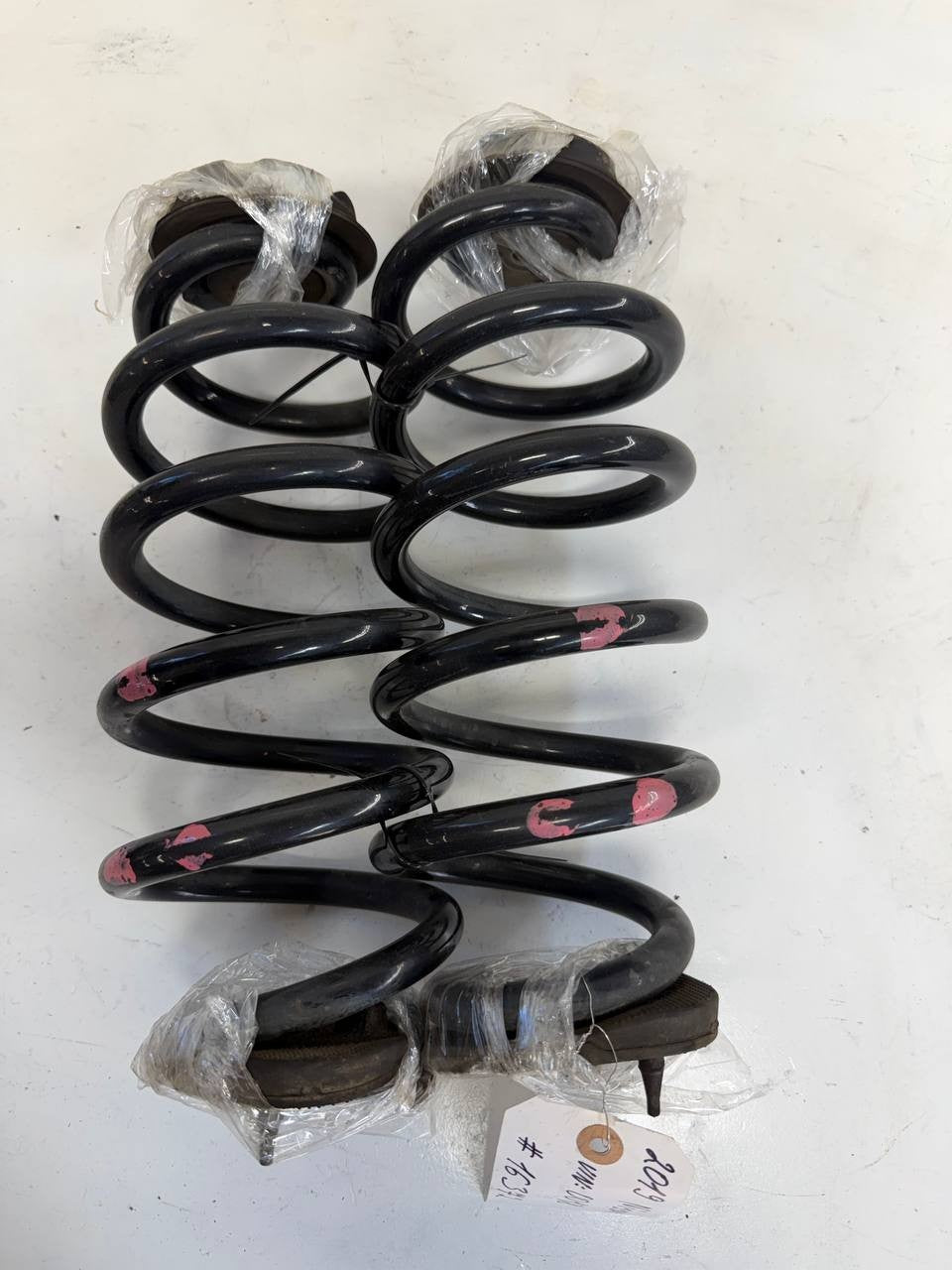 2019 Nissan Rogue Suspension Coil Springs Pair OEM Used
