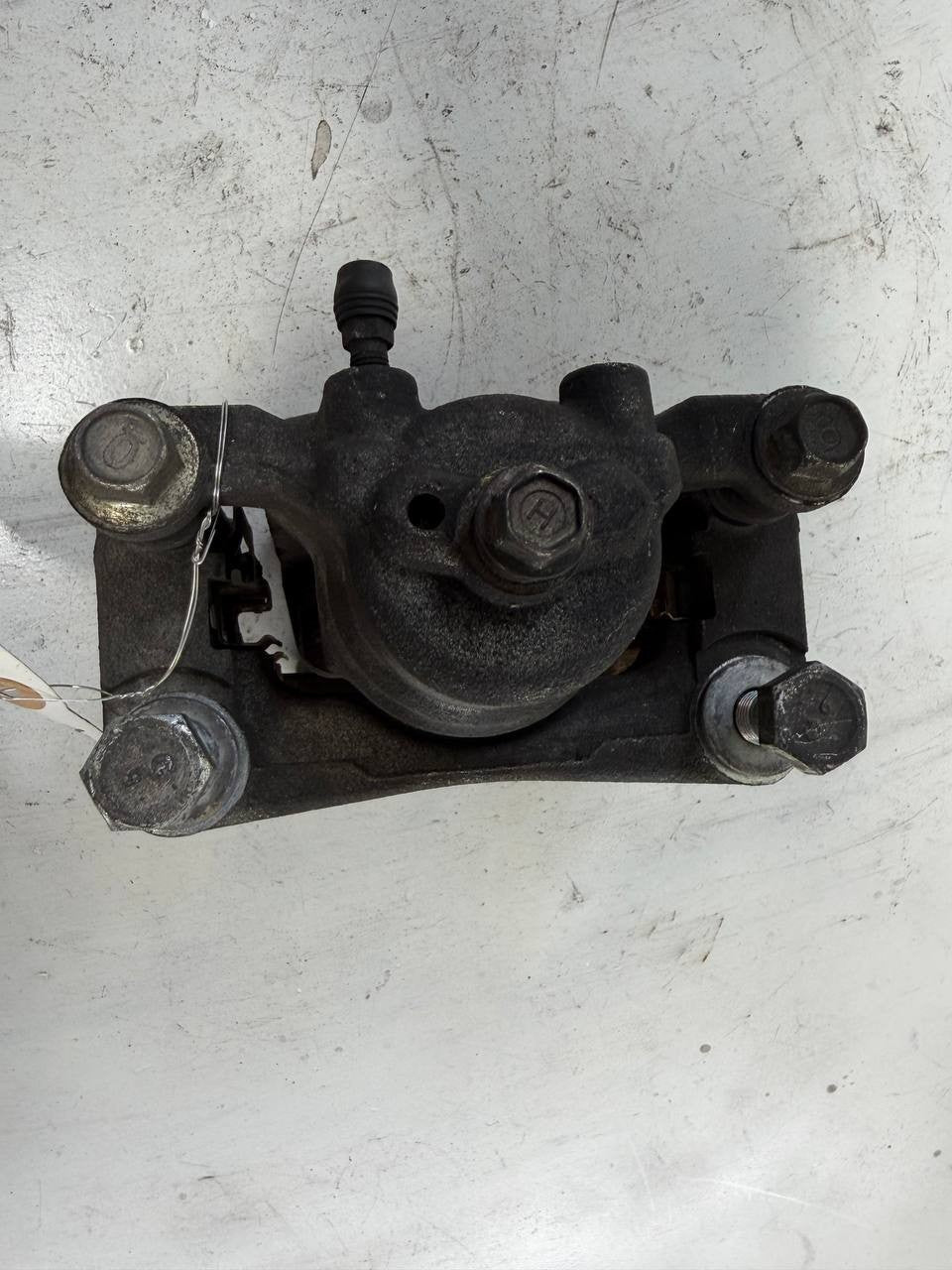 2017 Nissan Murano Rear Left Brake Caliper OEM Used