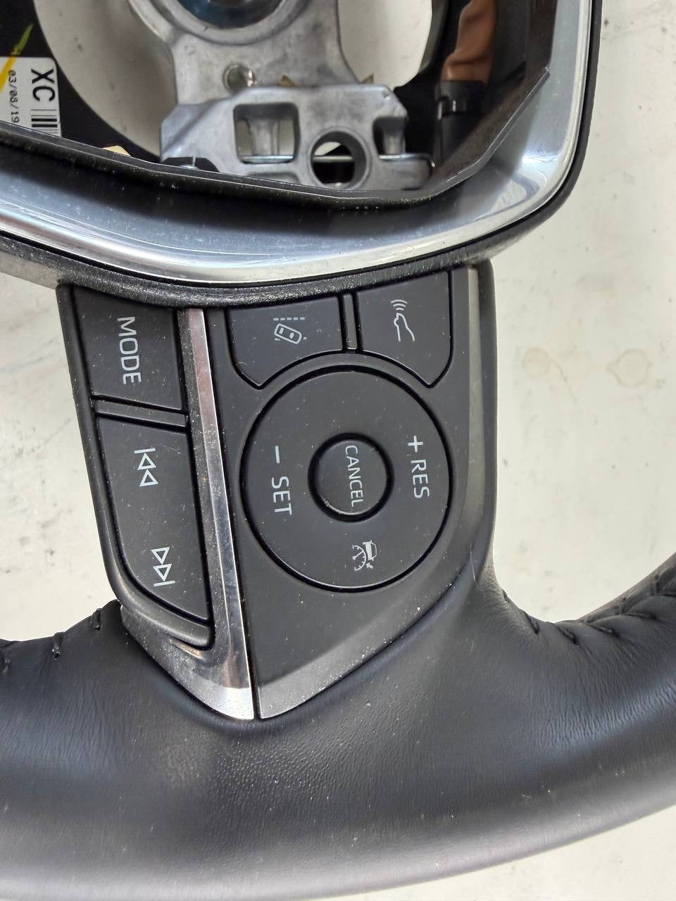 2019 Toyota Camry Steering Wheel Assembly OEM Used