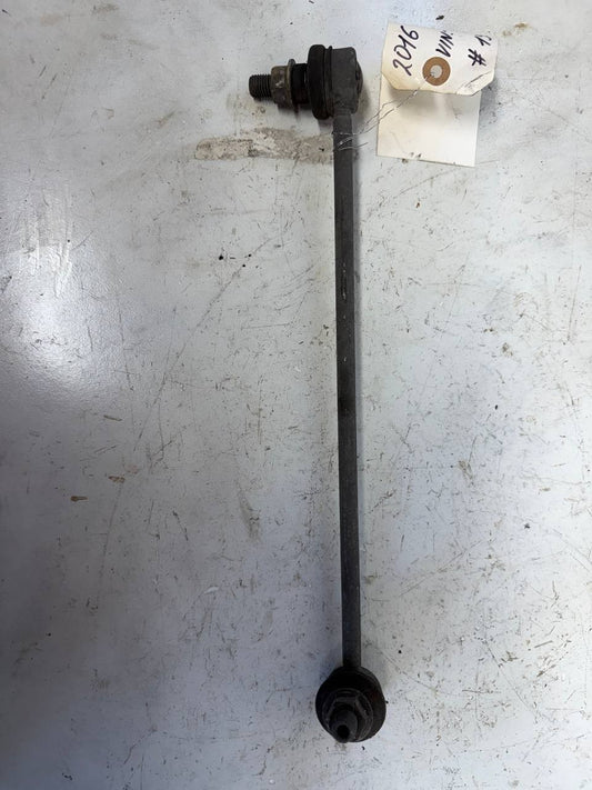 2016 Volkswagen Passat Front Right Stabilizer Sway Bar Link OEM Used