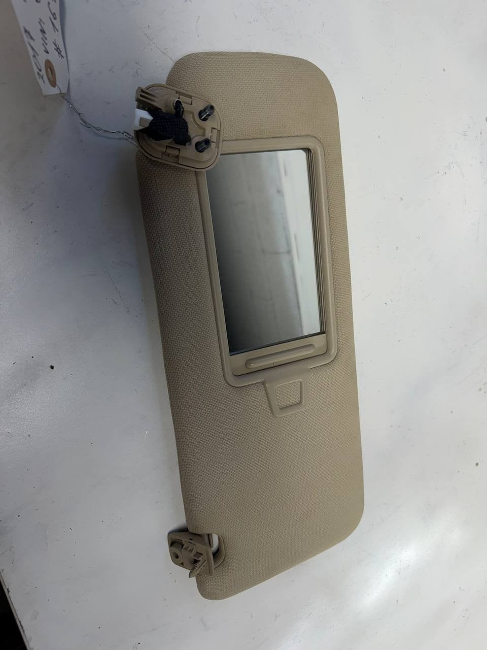 2017 Hyundai Sonata Passenger Right Sun Visor RH OEM Used