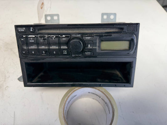 2011 Hino Audio Radio Stereo Receiver Head Unit 86120-37440 OEM Used