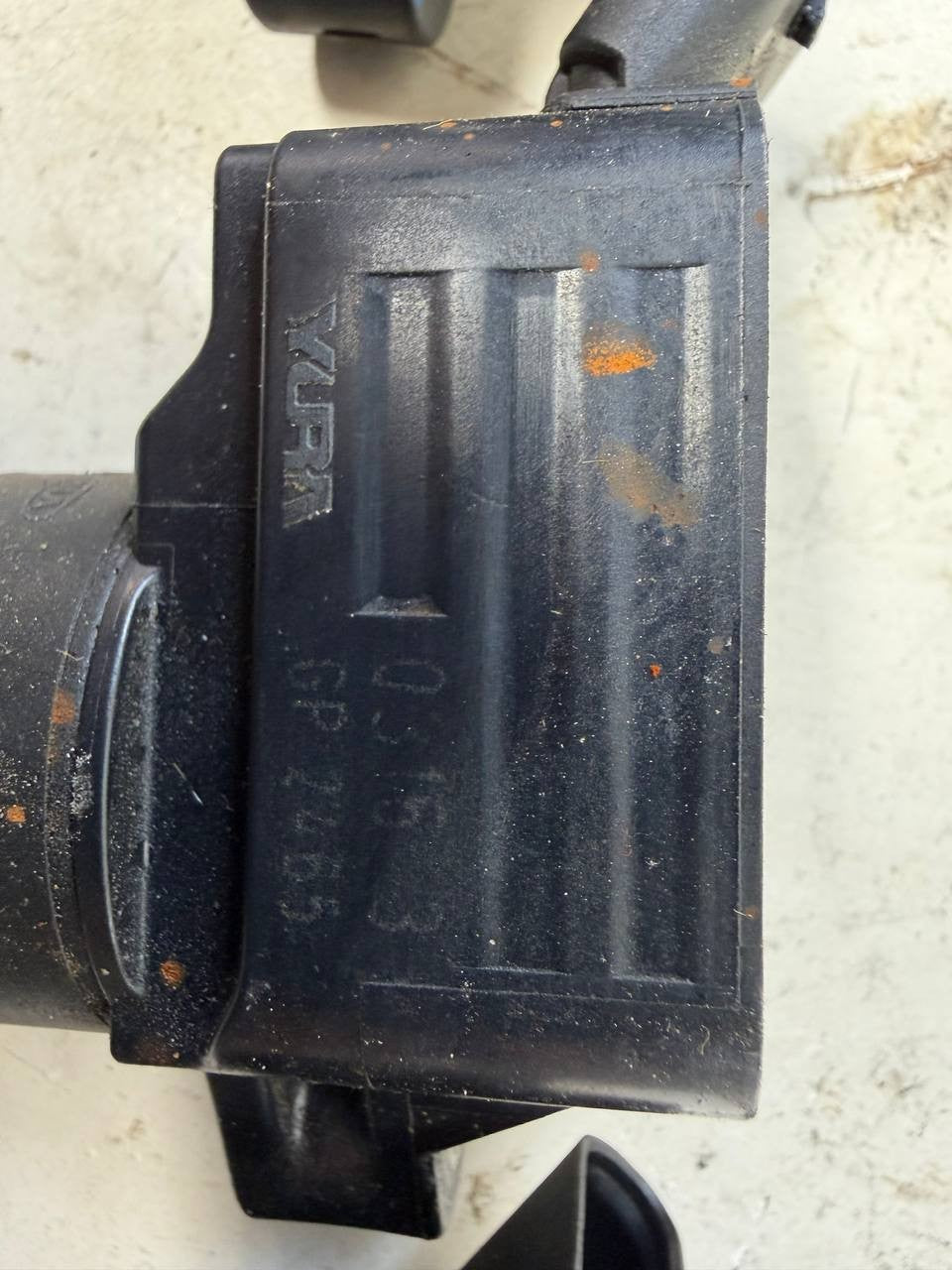 Kia Forte 2023 Ignition Coil Set of 3 27300-2E601 OEM Used
