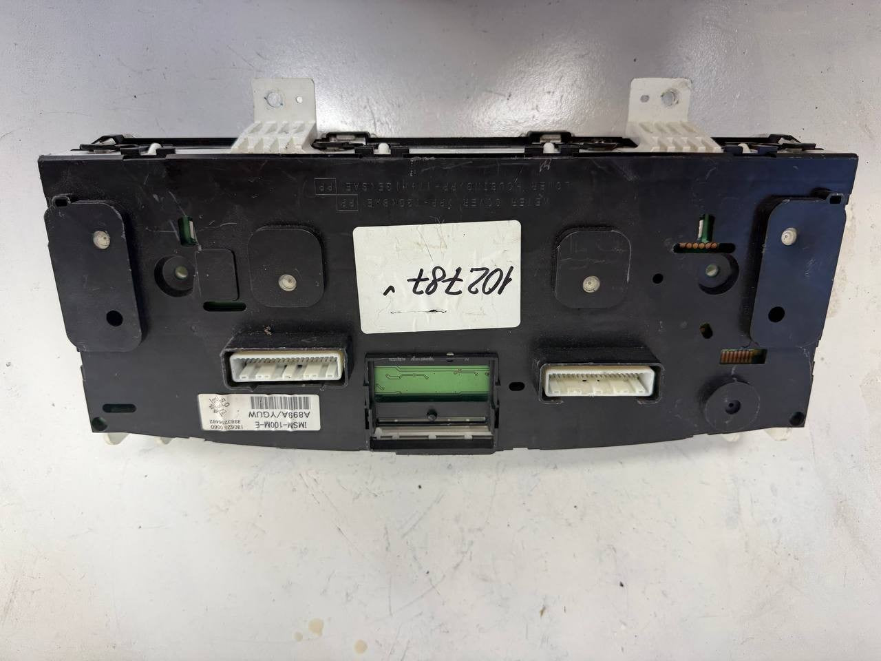 Isuzu NPR Instrument Cluster Speedometer 8983256462 Used OEM
