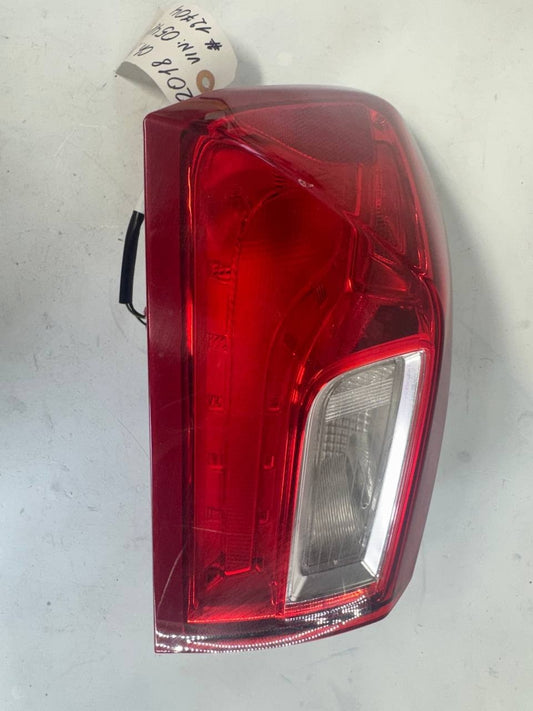 2018 Chevrolet Malibu Rear Left Tail Light Lamp 84132376 OEM Used