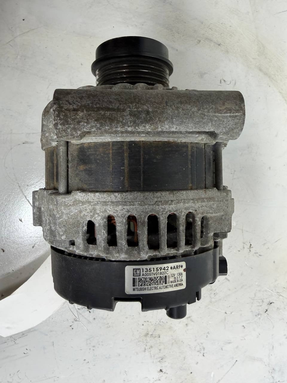 2018 Chevrolet Alternator Generator 13515942 OEM Used