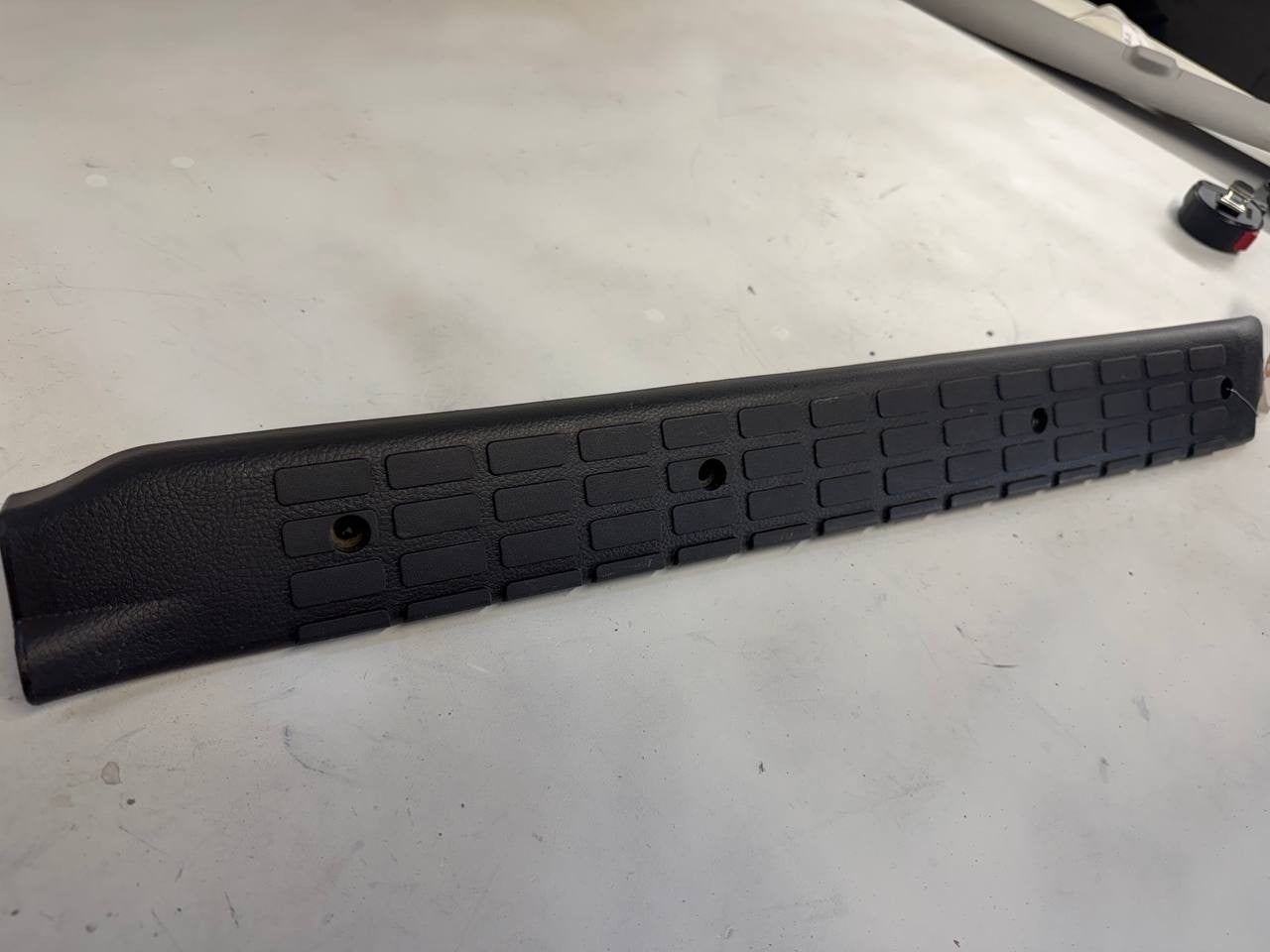 2022 Hino L6 Right Door Sill Scuff Plate Trim 67913E0030 OEM Used