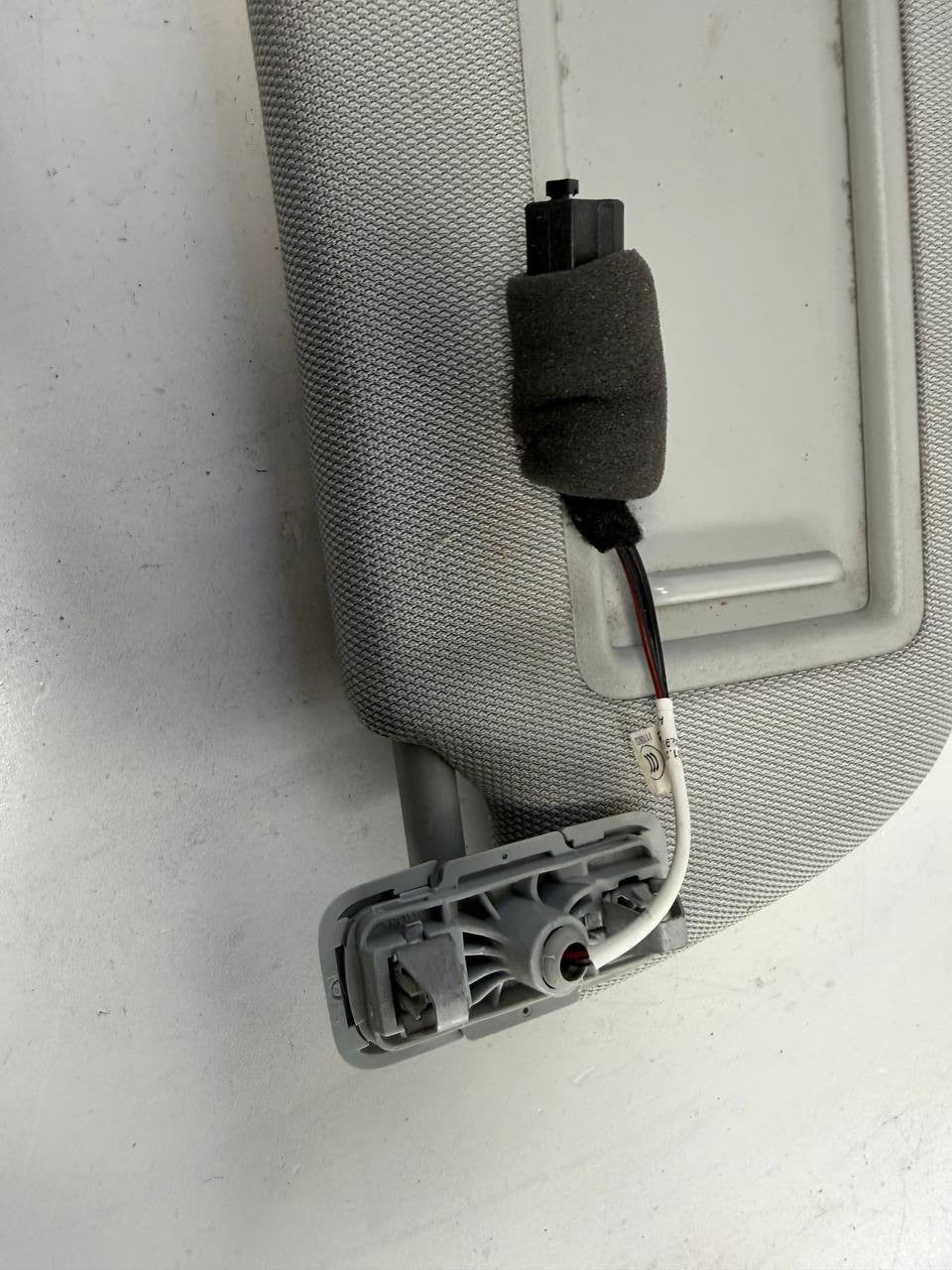 2021 Audi A6 Driver Left Sun Visor LH OEM Used