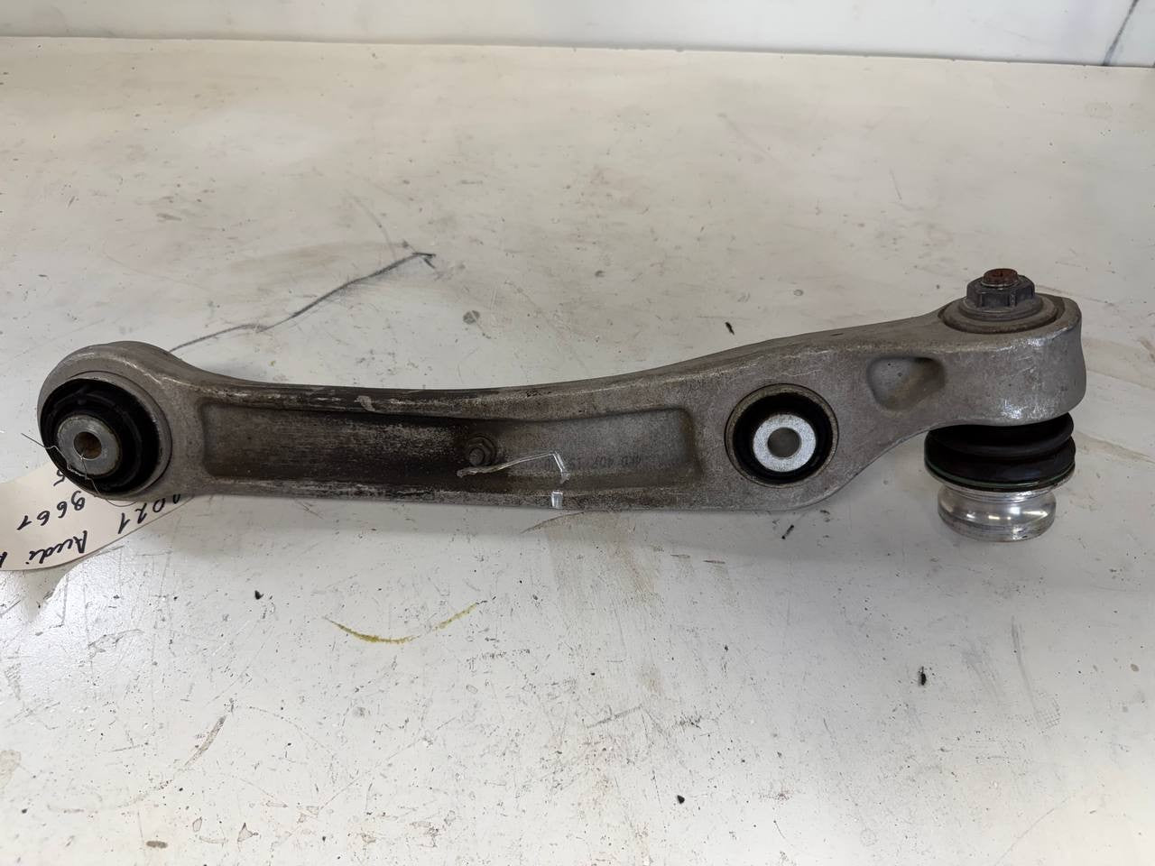 2021 Audi A6 Front Lower Suspension Control Arm 4M0407155E OEM Used