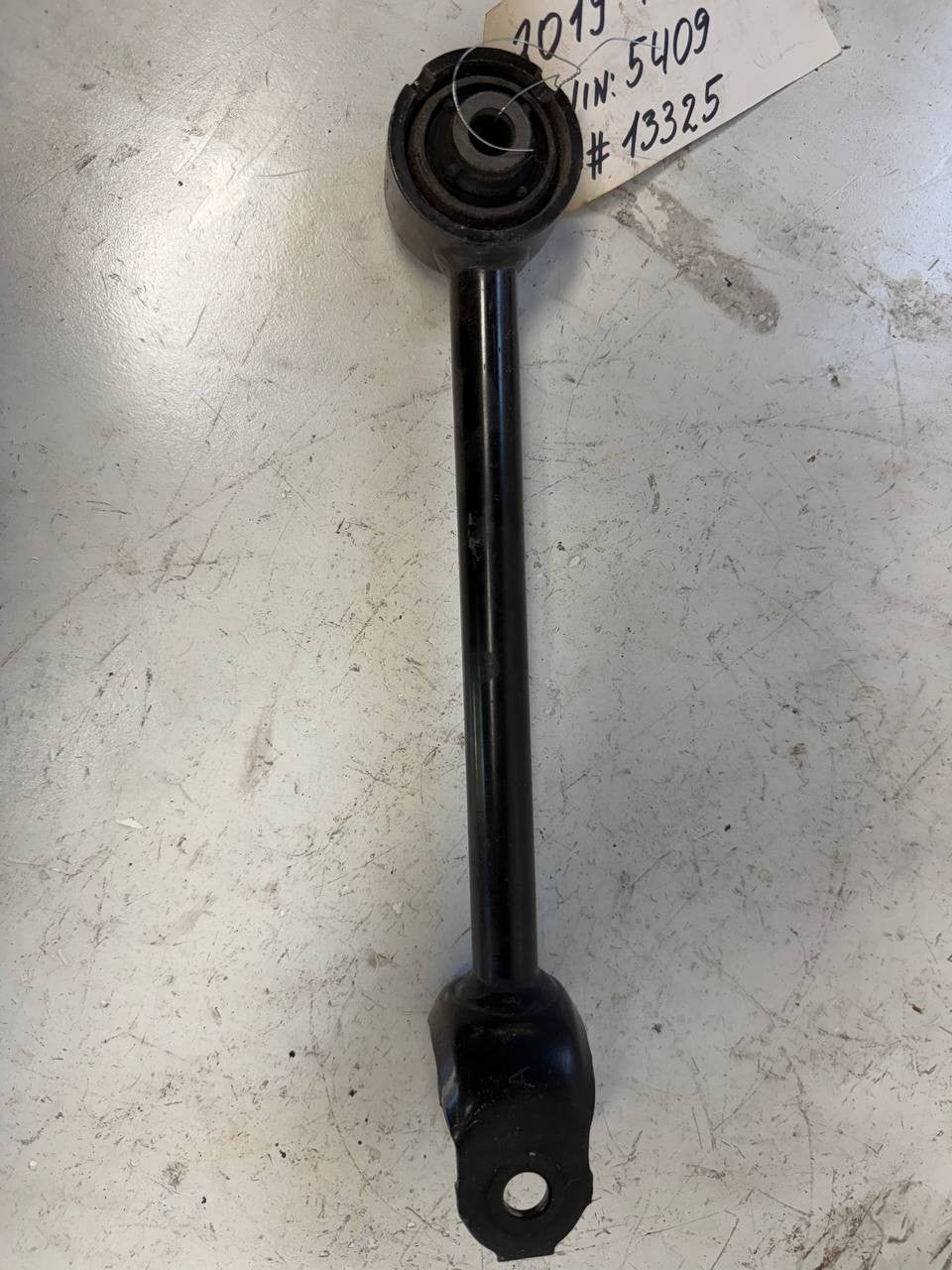 2019 Toyota Camry Rear Right Suspension Lateral Control Arm OEM Used