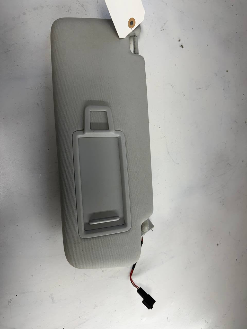 2020 Volkswagen Golf Alltrack Passenger Right Sun Visor RH OEM Used